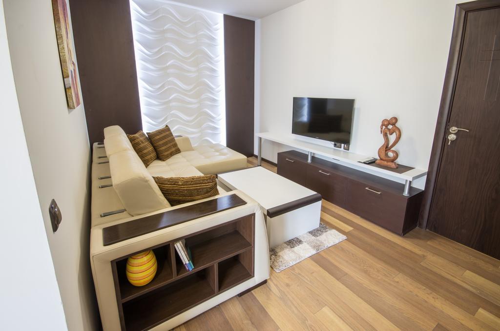 City Apartments La Casa Варна Экстерьер фото