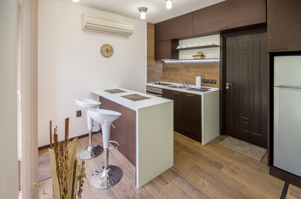 City Apartments La Casa Варна Экстерьер фото