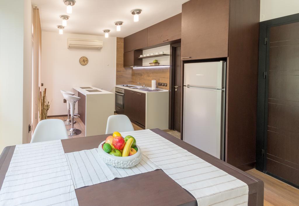 City Apartments La Casa Варна Экстерьер фото